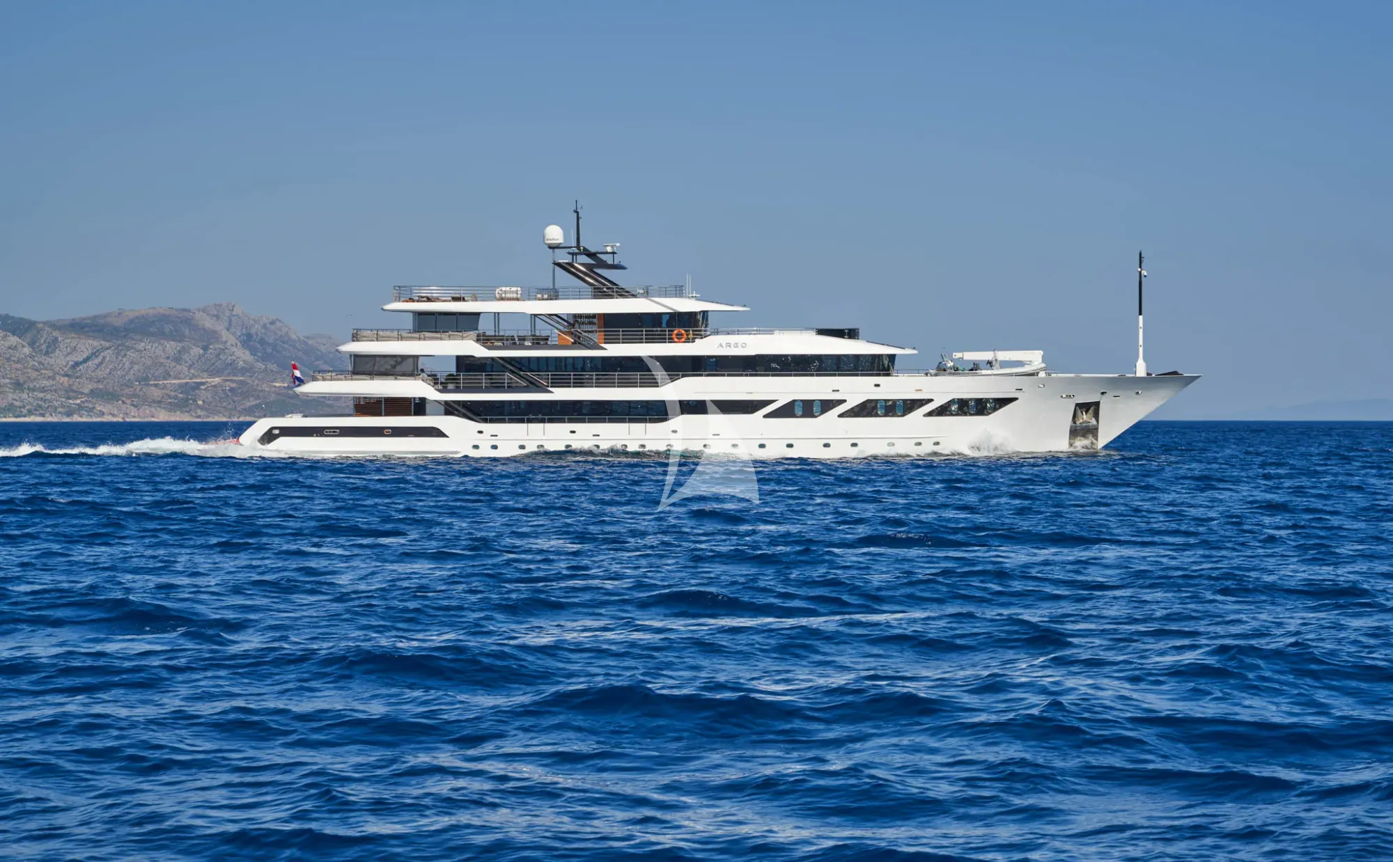Luxury Crewed Motor Yacht ARGO photo 3