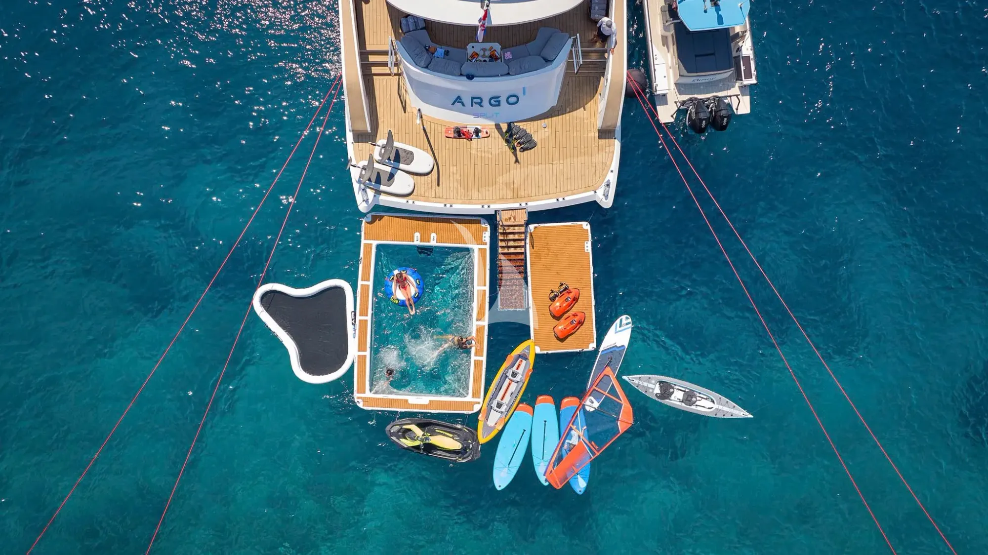 Luxury Crewed Motor Yacht ARGO photo 6