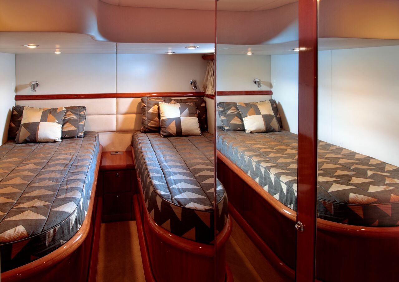Luxury Crewed Motor Yacht ARIADNA photo 7