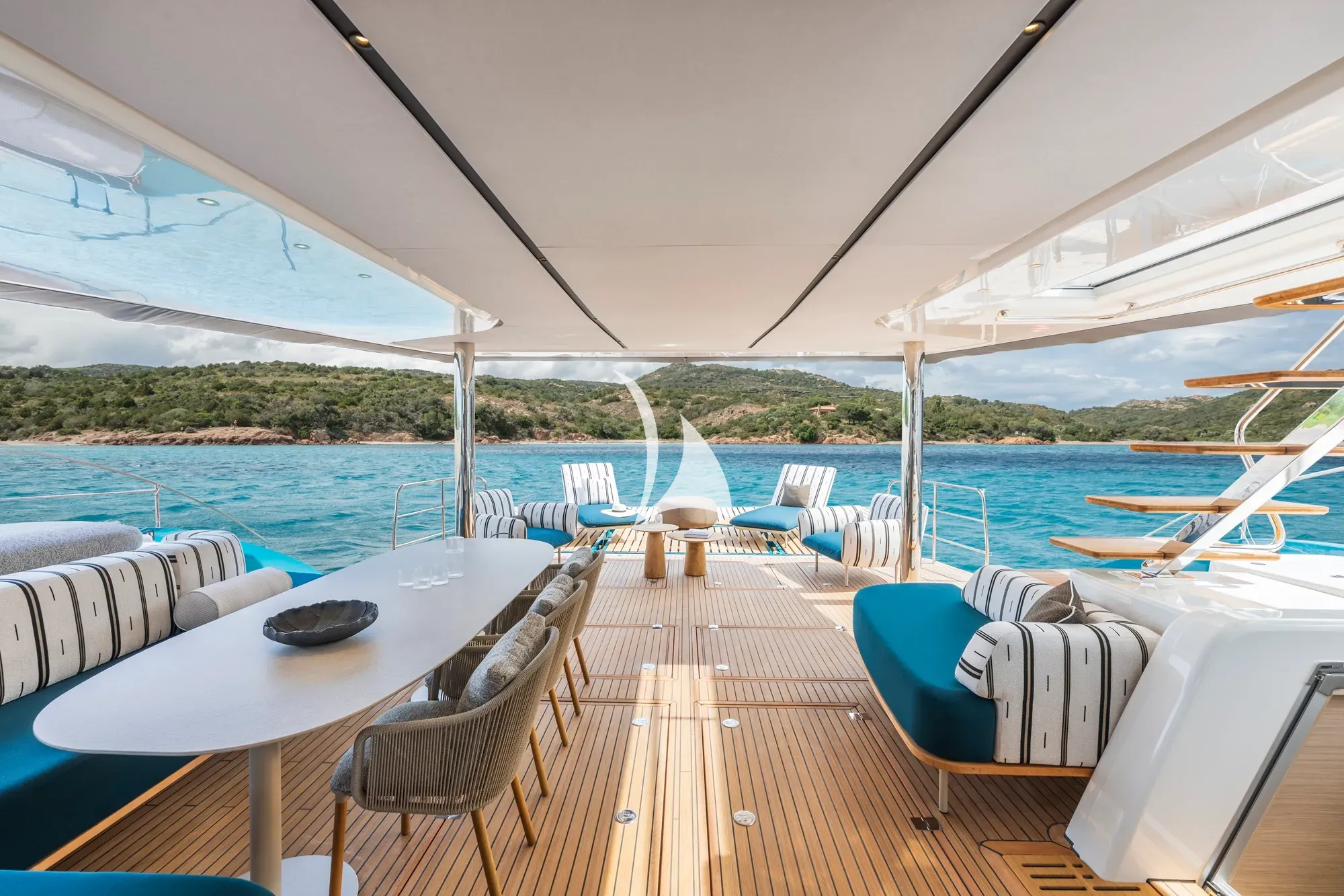 Luxury Crewed Catamaran ARKTOS photo 4