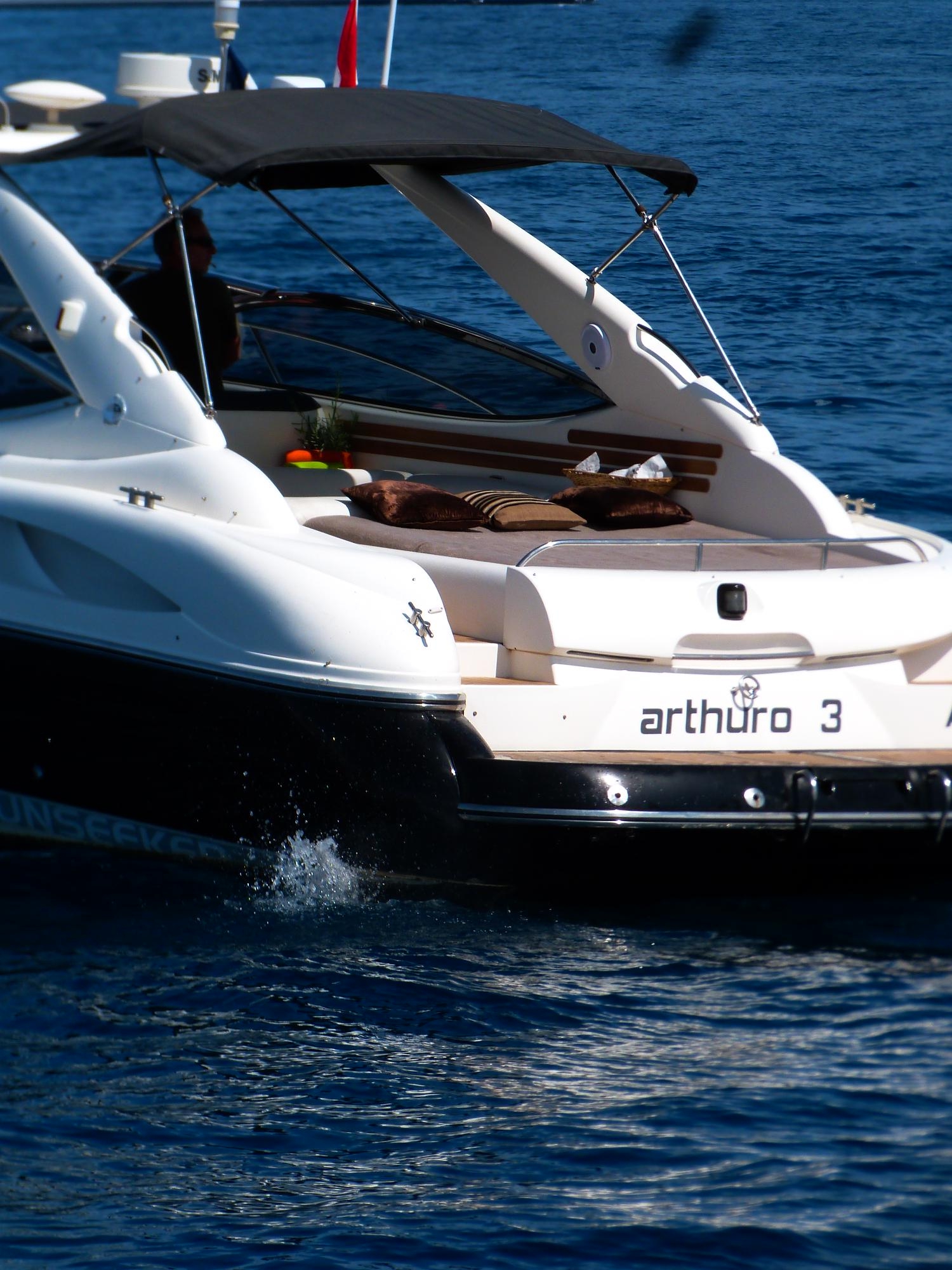 Crewed Motor Yacht ARTHURO 3 photo 3