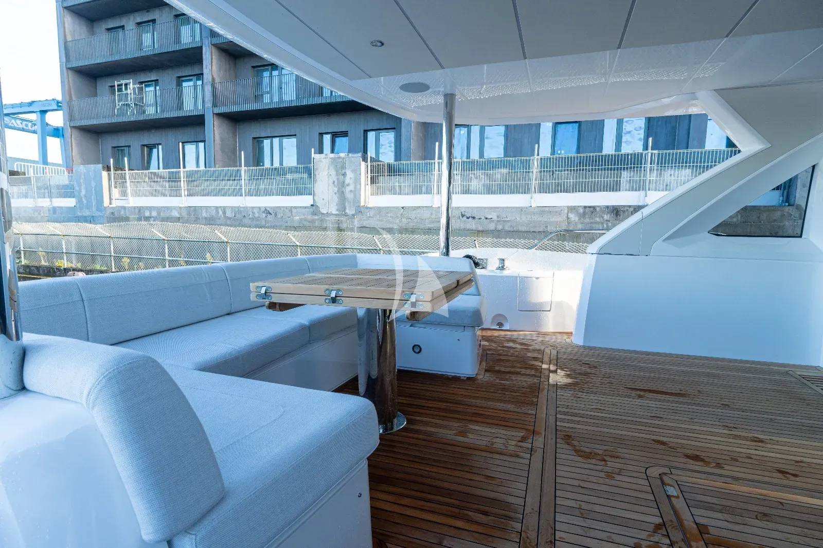 Crewed Motor Yacht ASCEND photo 3