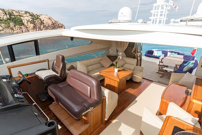 Luxury Crewed Motor Yacht ASPIRE OF LONDON photo 6