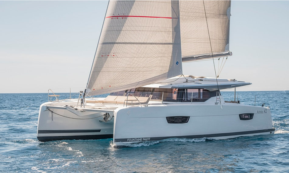 Bareboat Catamaran Fountaine Pajot Astrea 42 photo 4