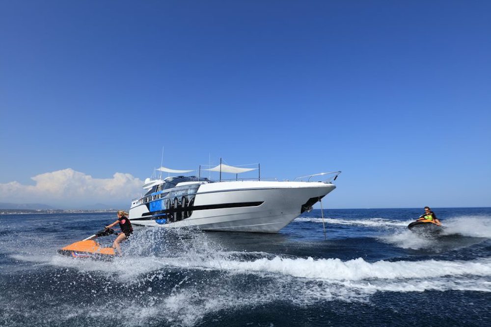 Luxury Crewed Motor Yacht ASTRO photo 6