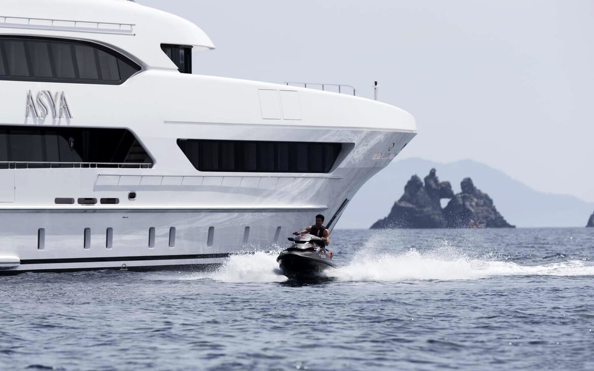Luxury Crewed Motor Yacht ASYA photo 5