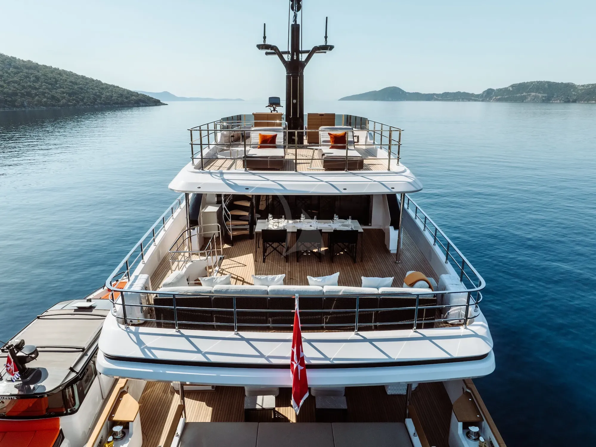 Luxury Crewed Motor Yacht AT ONE photo 7