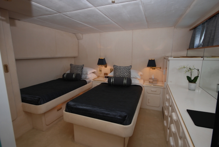 Luxury Crewed Motor Yacht ATLANTIC ENDEAVOUR photo 7