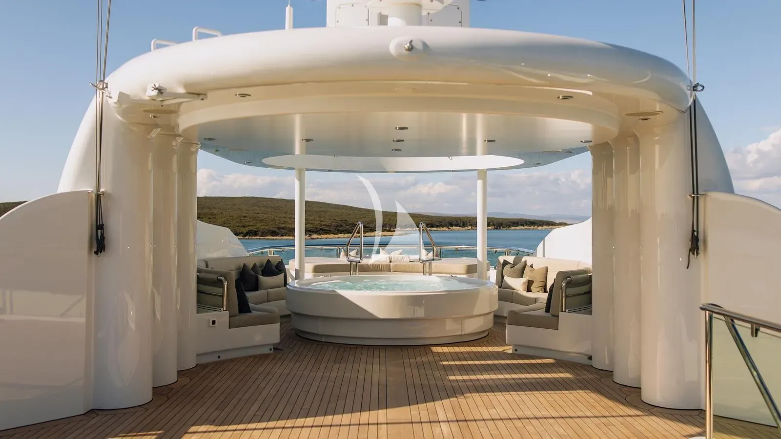 Luxury Crewed Motor Yacht ATLAS photo 6