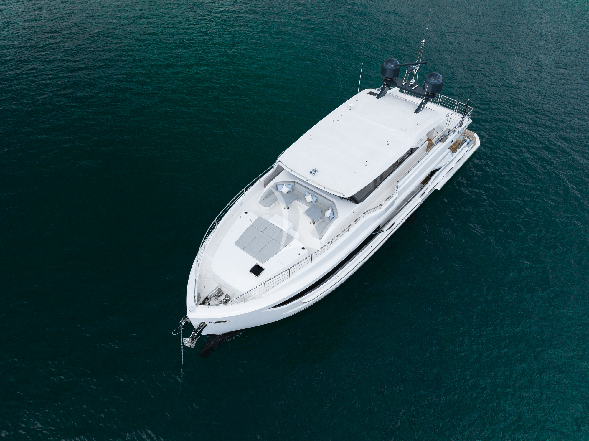 Luxury Crewed Motor Yacht AURA photo 4