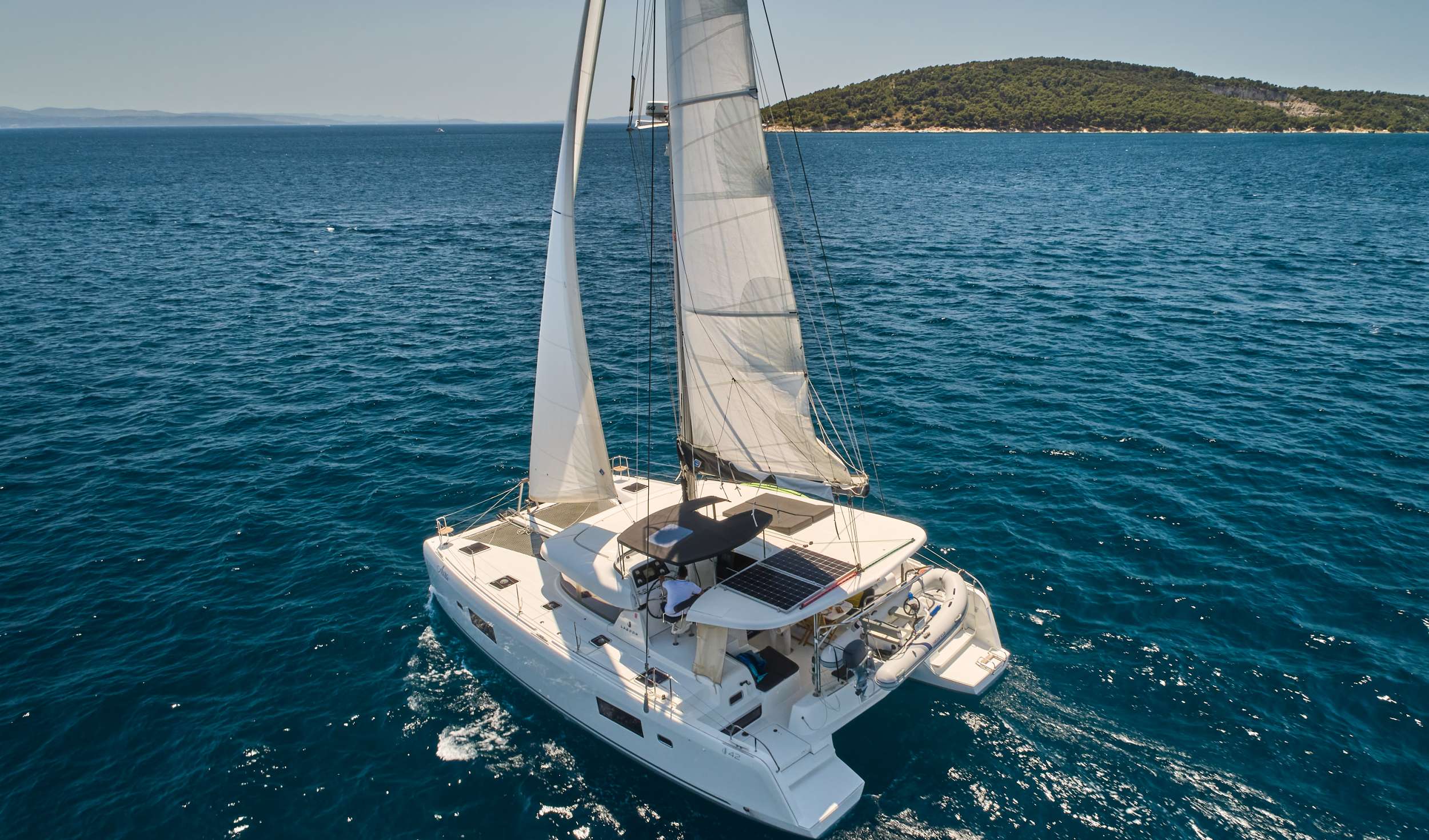Crewed Catamaran AURA photo 3