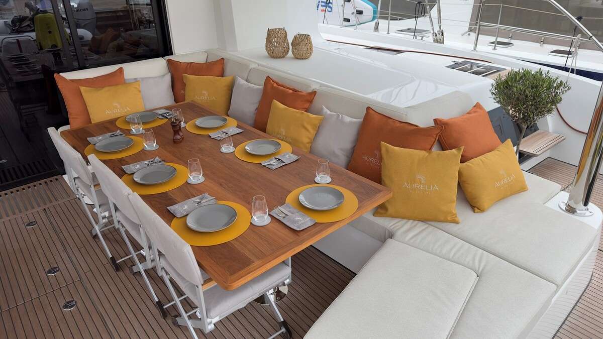 Crewed Catamaran AURELIA photo 8
