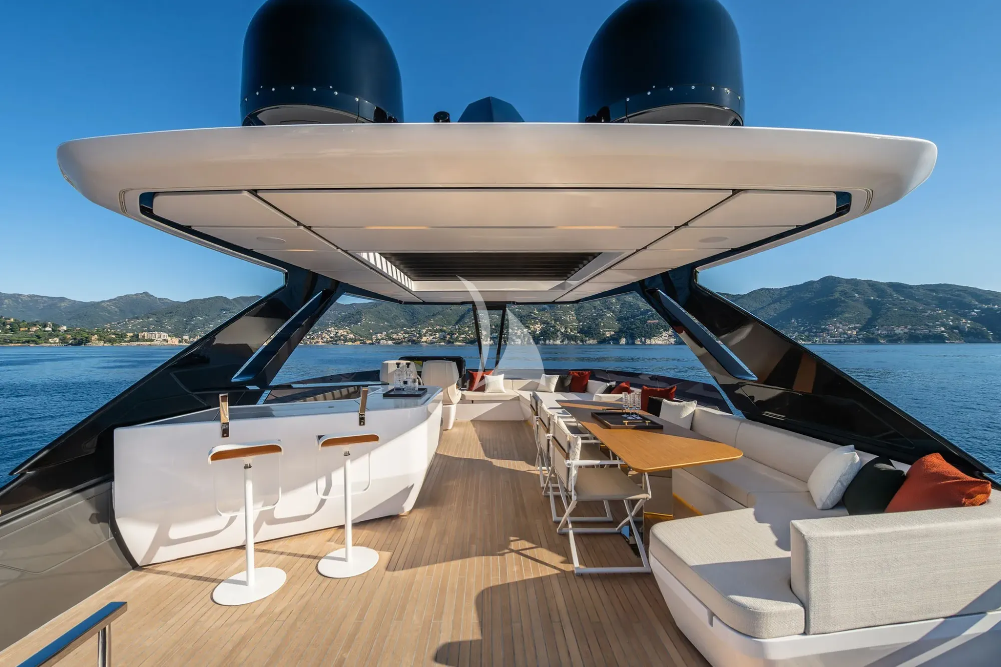Luxury Crewed Motor Yacht AURORE photo 6
