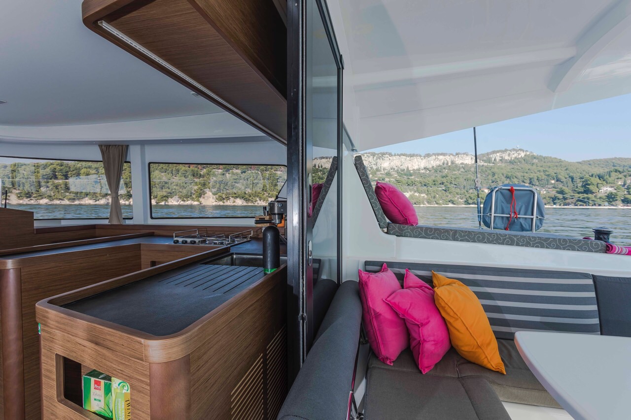 Luxury Crewed Catamaran AVOCADO photo 5