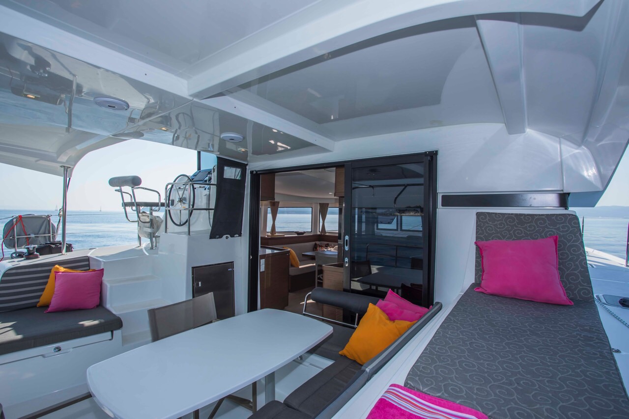 Luxury Crewed Catamaran AVOCADO photo 6