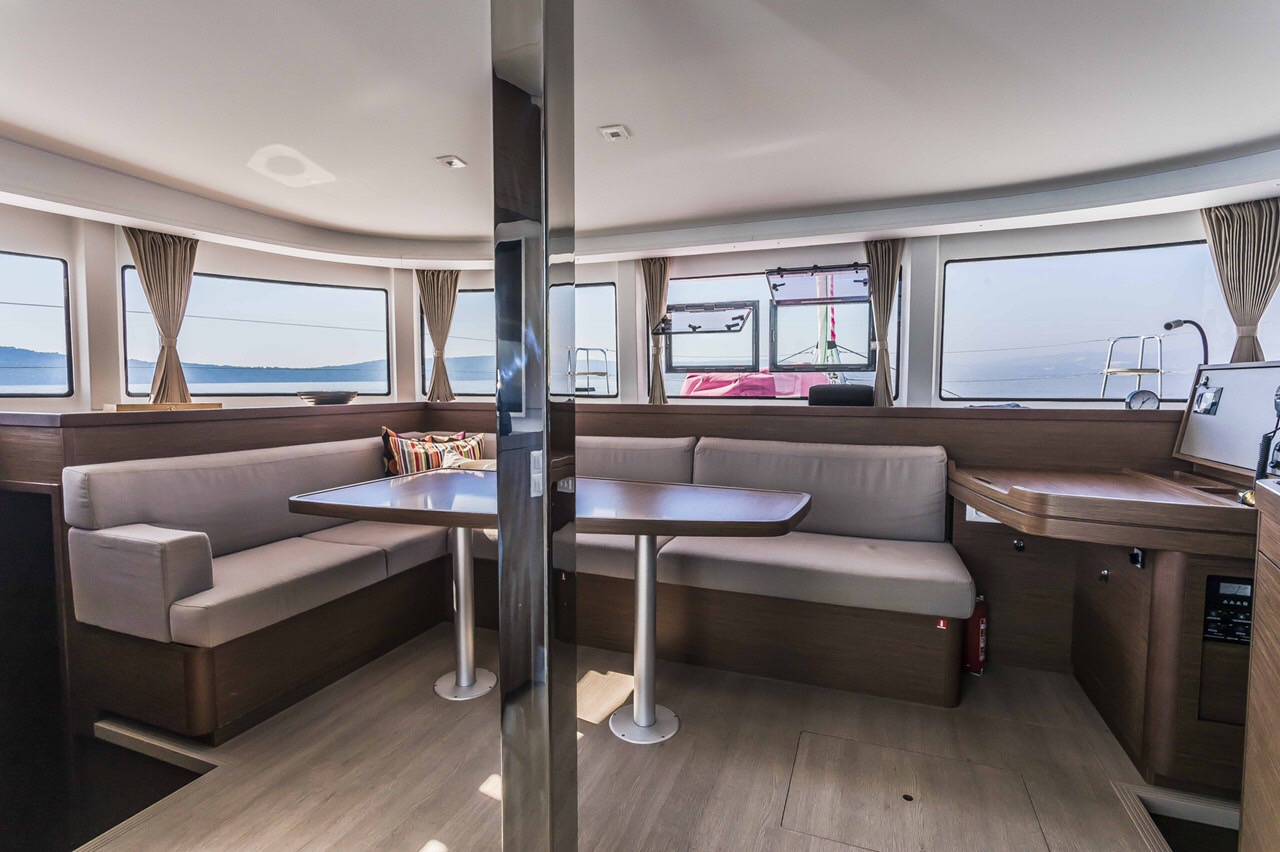 Luxury Crewed Catamaran AVOCADO photo 8