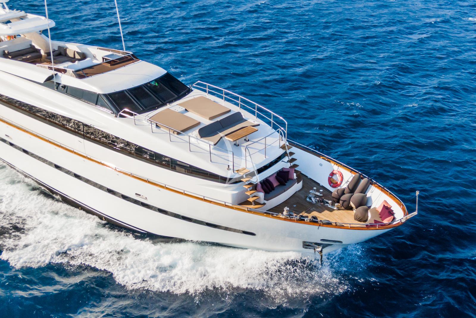 Crewed Motor Yacht AXELLA photo 6