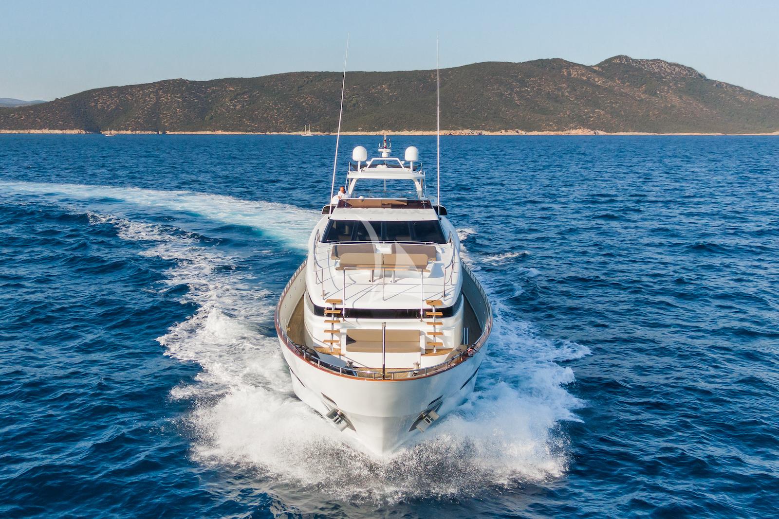 Crewed Motor Yacht AXELLA photo 8