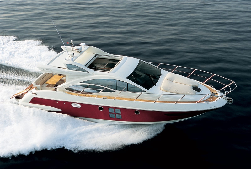 Crewed Motor Yacht Azimut 43S