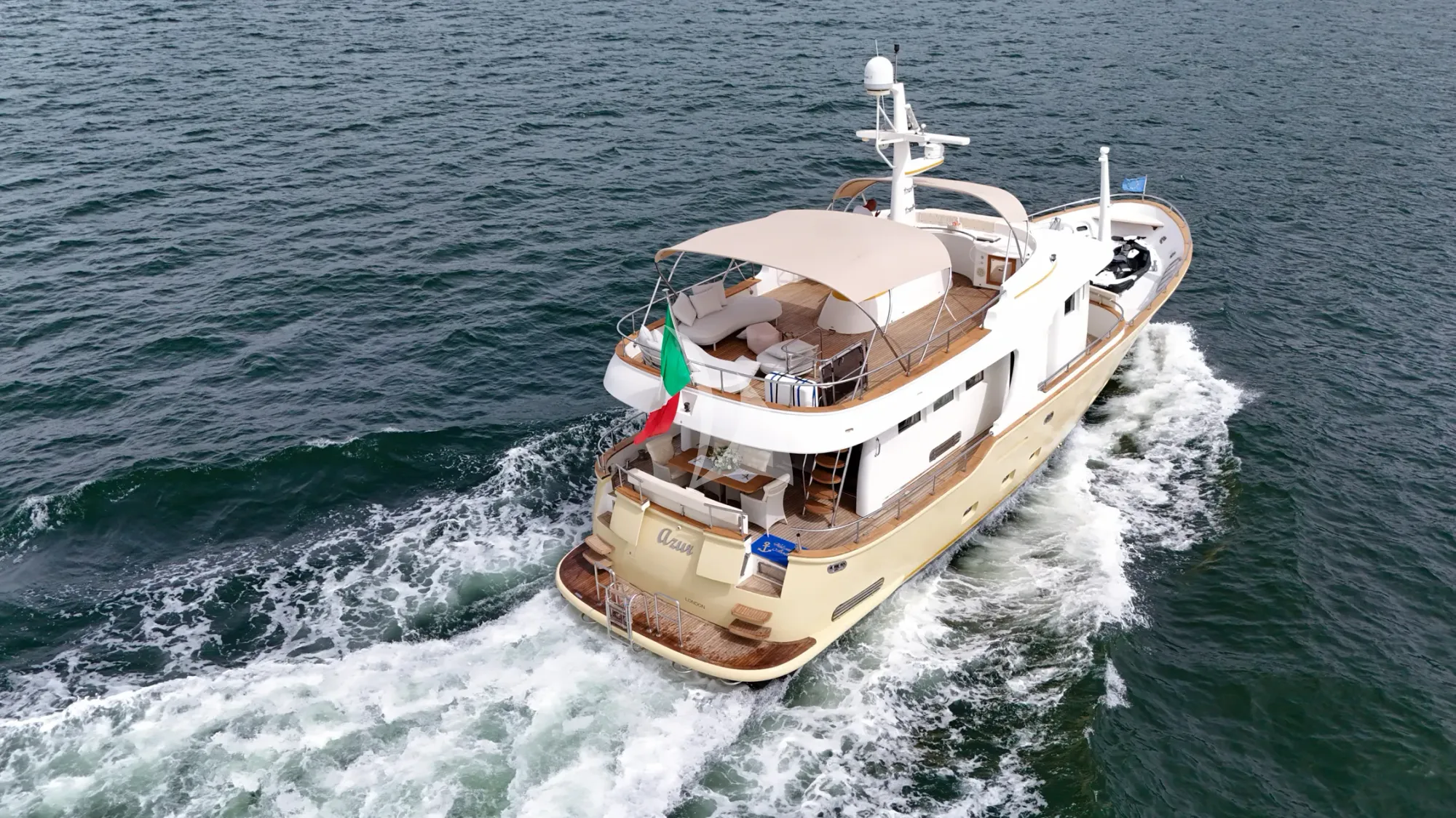 Luxury Crewed Motor Yacht AZUR photo 5