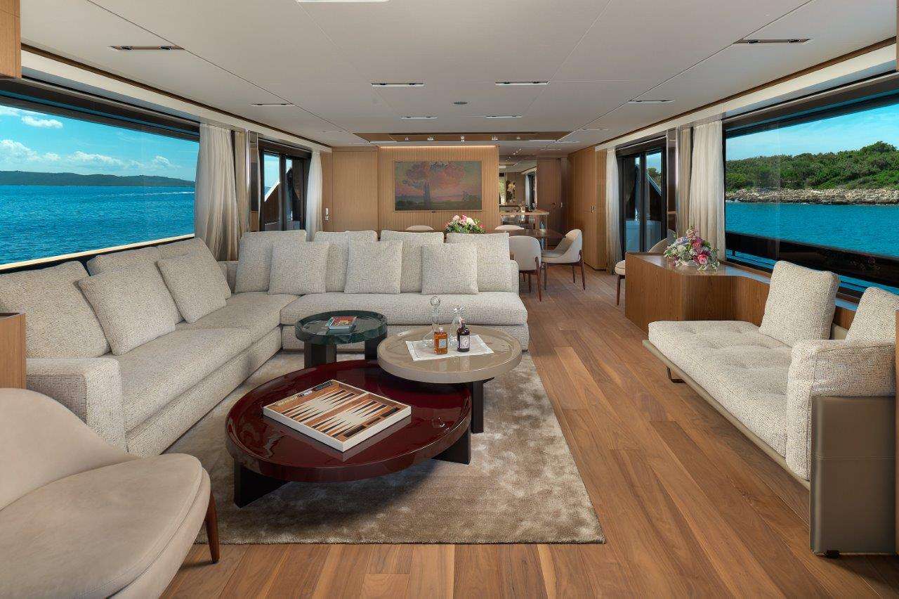 Luxury Crewed Motor Yacht B.A.13 photo 4