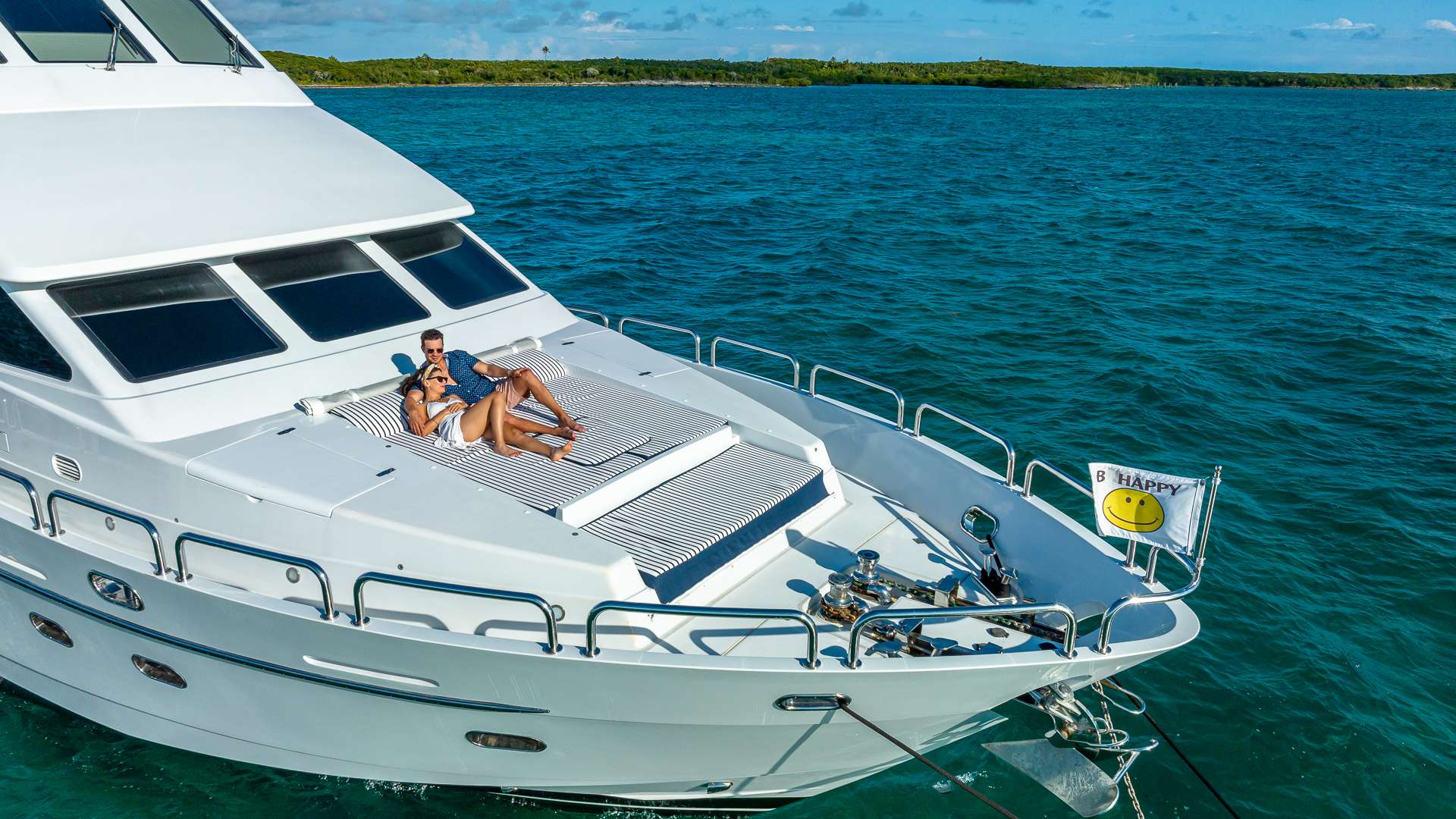 Luxury Crewed Motor Yacht B HAPPY photo 3