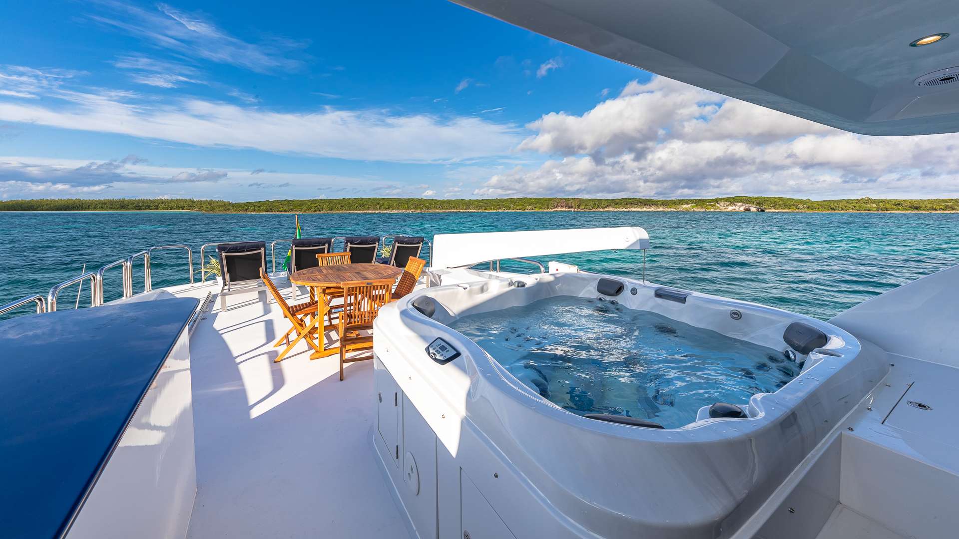Luxury Crewed Motor Yacht B HAPPY photo 5