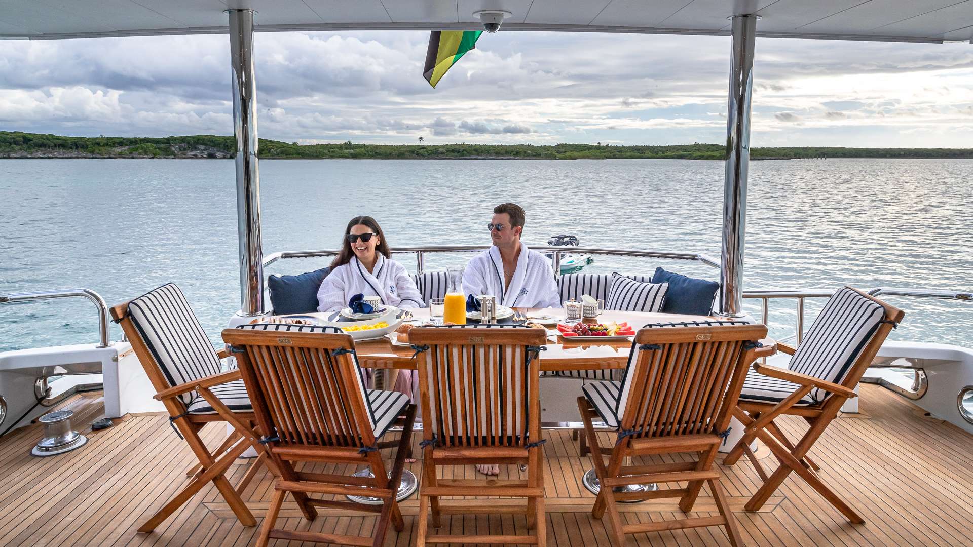 Luxury Crewed Motor Yacht B HAPPY photo 7