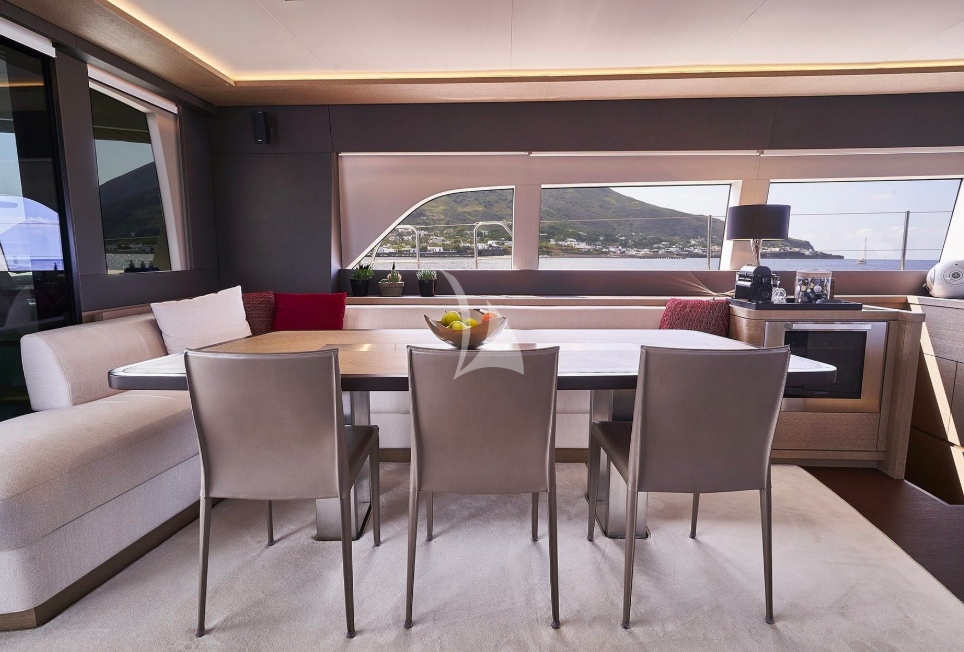 Luxury Crewed Catamaran BABAC photo 8