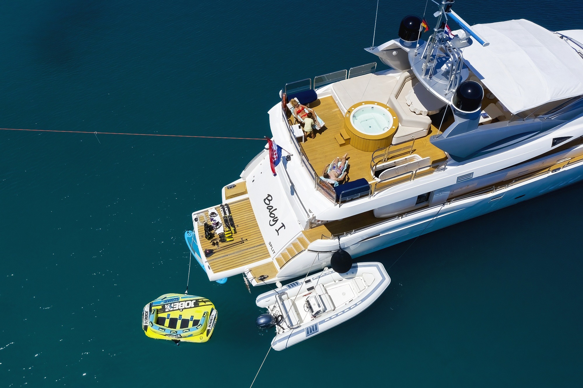 Luxury Crewed Motor Yacht BABY I photo 6