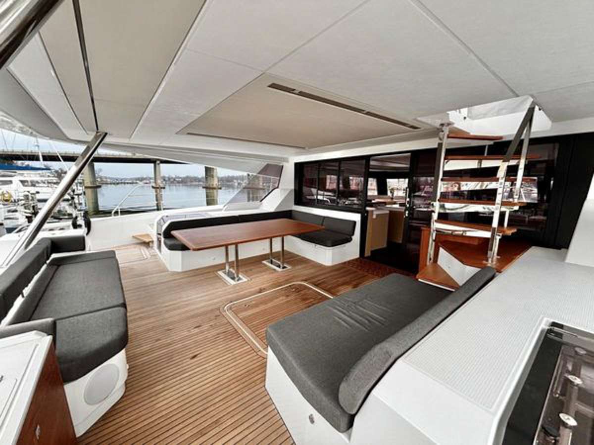 Luxury Crewed Catamaran BACCHUS photo 7