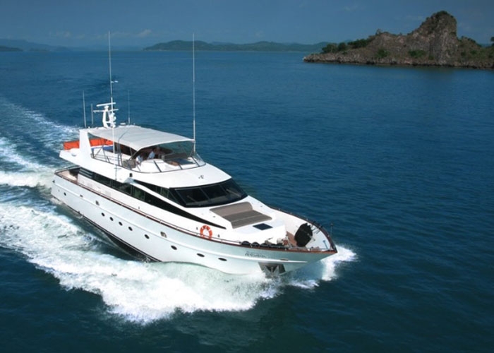 Crewed Motor Yacht Baglietto 85