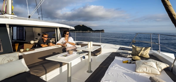 Bareboat Catamaran Bali 4.1 photo 3