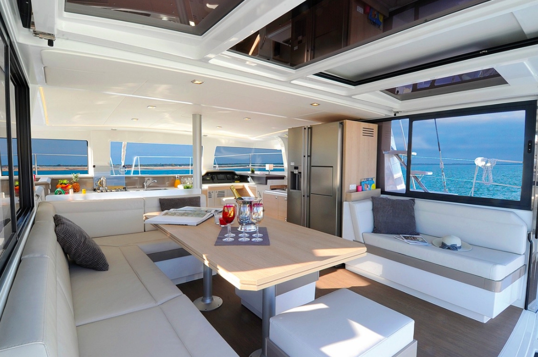 Bareboat Catamaran Bali 4.3 photo 4