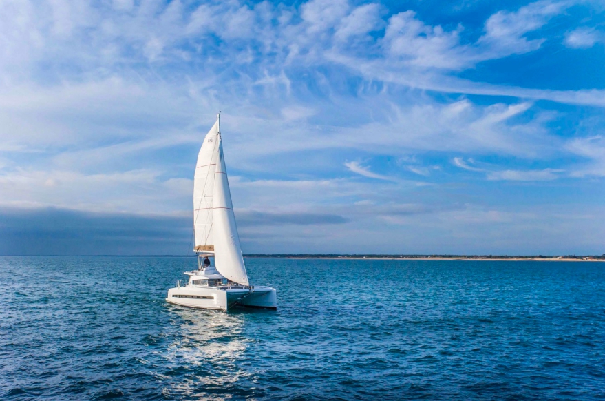 Bareboat Catamaran Bali 4.3 photo 3