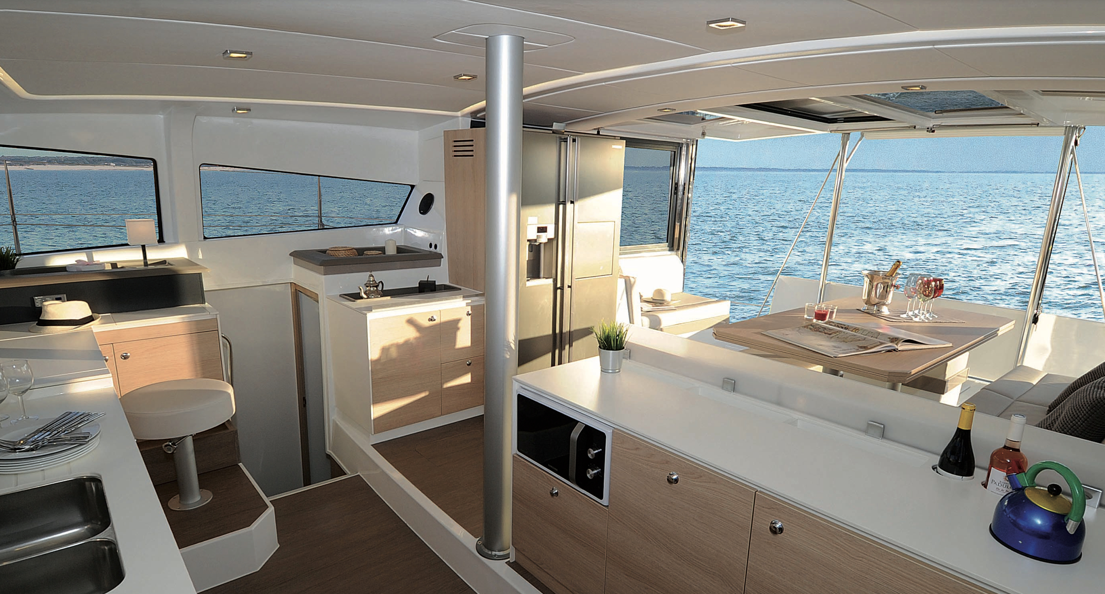 Bareboat Catamaran Bali 4.3 photo 6