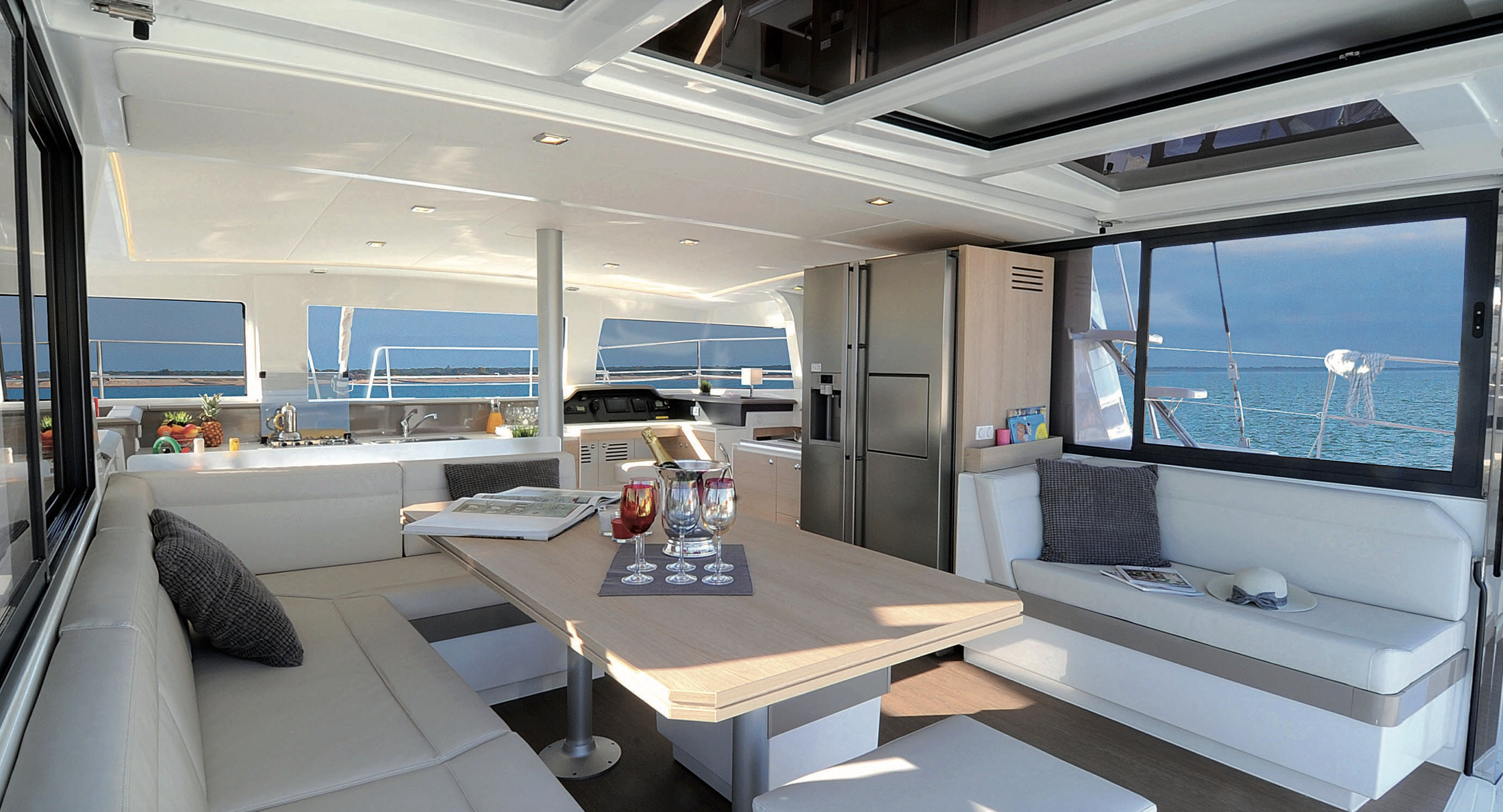 Bareboat Catamaran Bali 4.3 photo 7