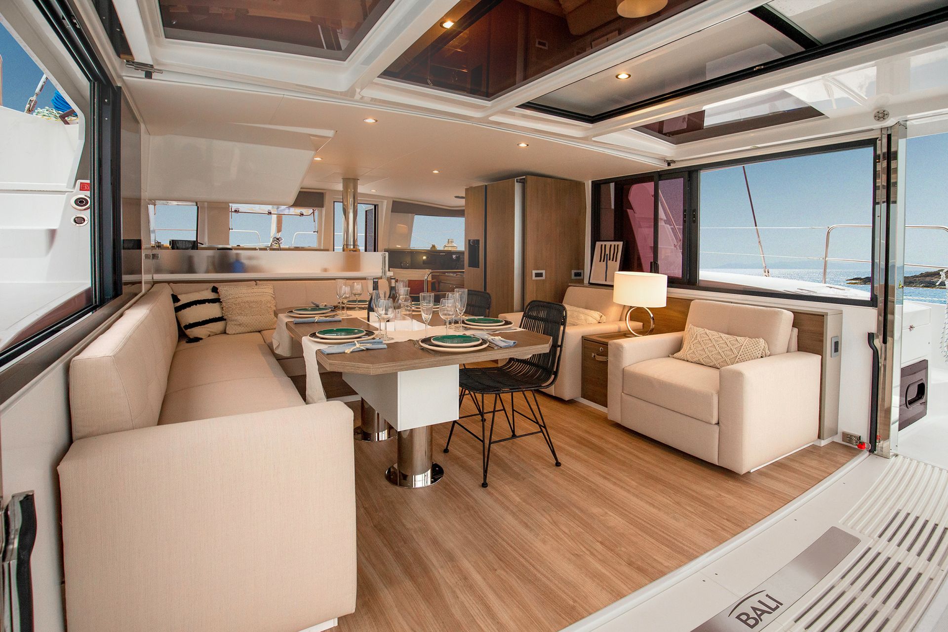 Bareboat Catamaran Bali 4.4 photo 3