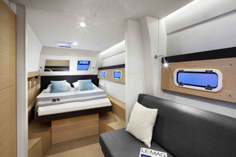 Bareboat Catamaran Bali 4.5 Flybridge photo 7