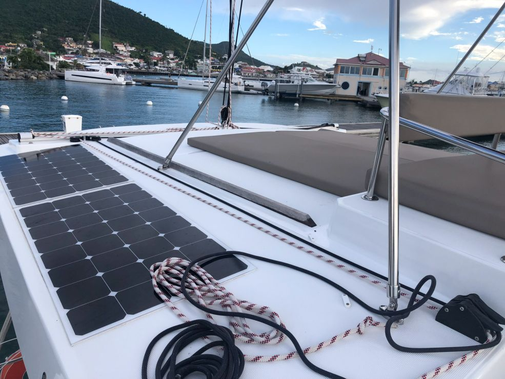 Bareboat Catamaran Bali 4.5 photo 3