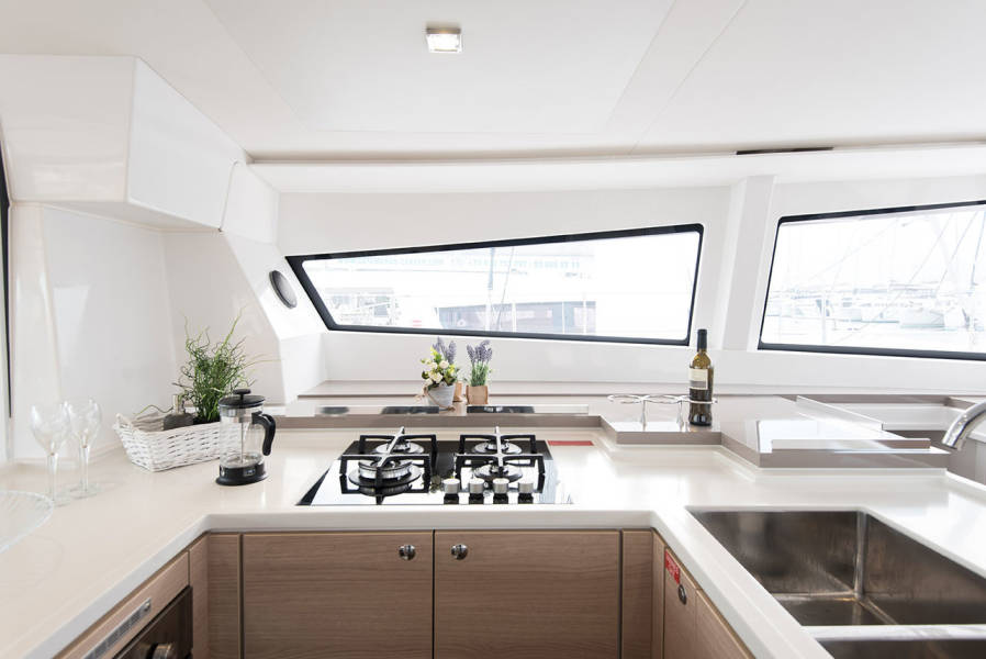 Bareboat Catamaran BALI 5.4 photo 8