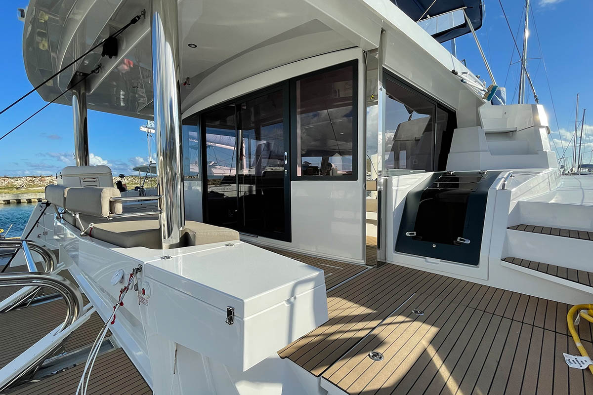 Bareboat Catamaran Bali 5.4 photo 3