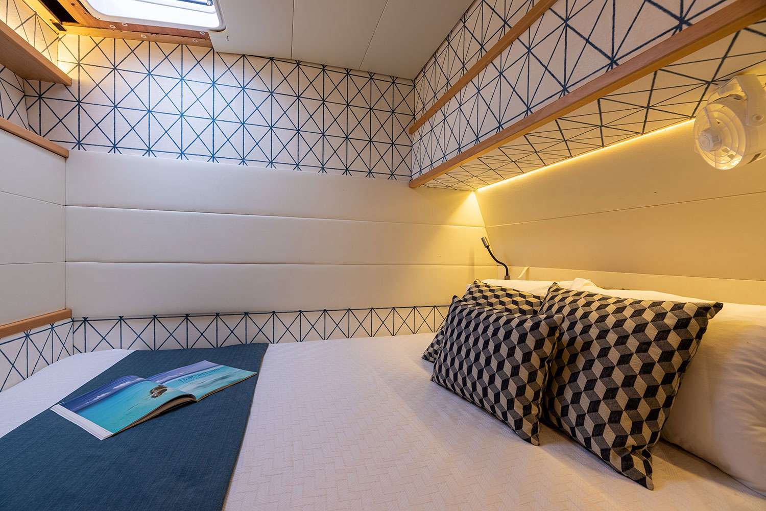 Crewed Catamaran BARON photo 7