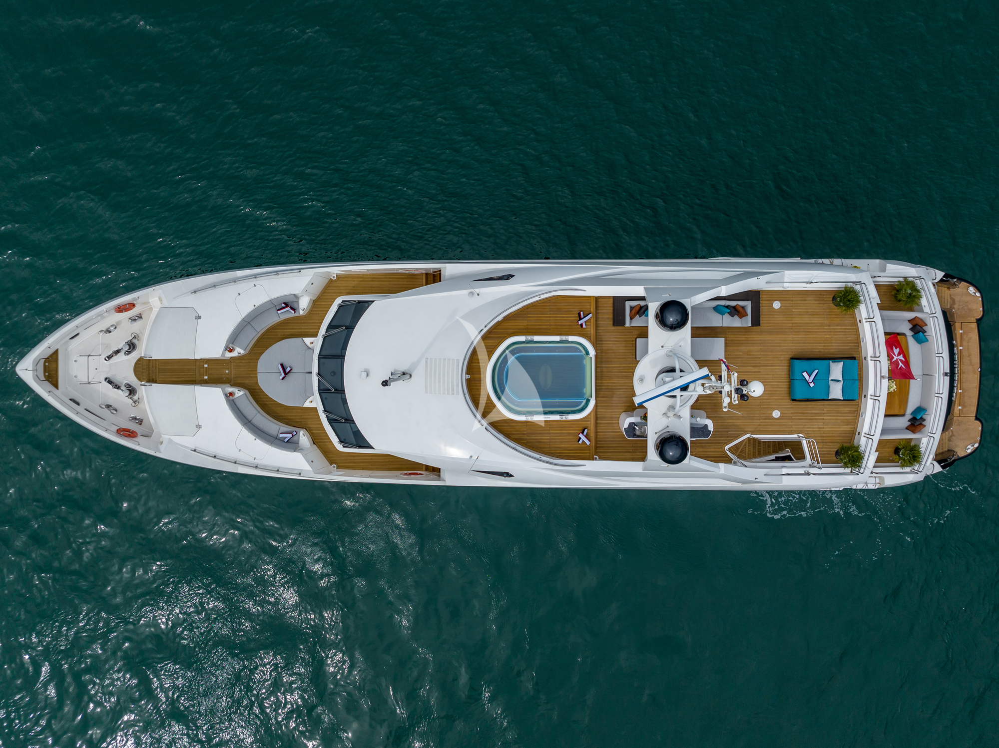 Luxury Crewed Motor Yacht KATARIINA I photo 6