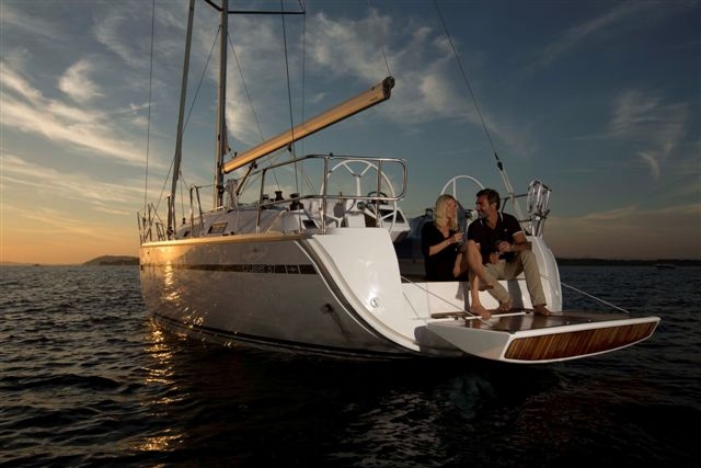 Bareboat Sailing Yacht Bavaria Cruiser 37 photo 3