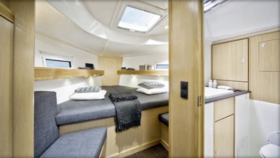 Bareboat Sailing Yacht Bavaria 40 photo 6