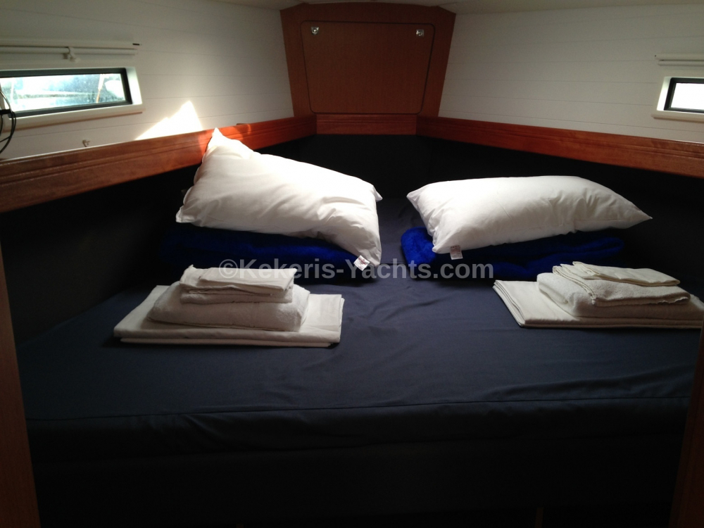 Bareboat Sailing Yacht Alisahni photo 4