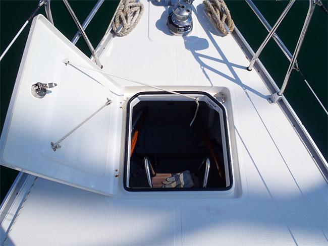 Bareboat Sailing Yacht Bavaria 45 photo 3