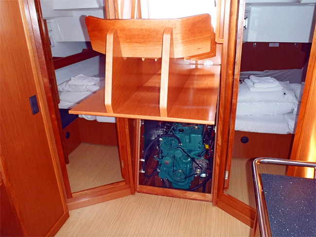 Bareboat Sailing Yacht Bavaria 45 photo 5