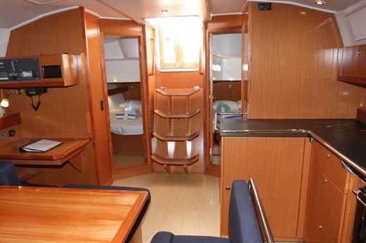 Bareboat Sailing Yacht Bavaria 45 photo 7